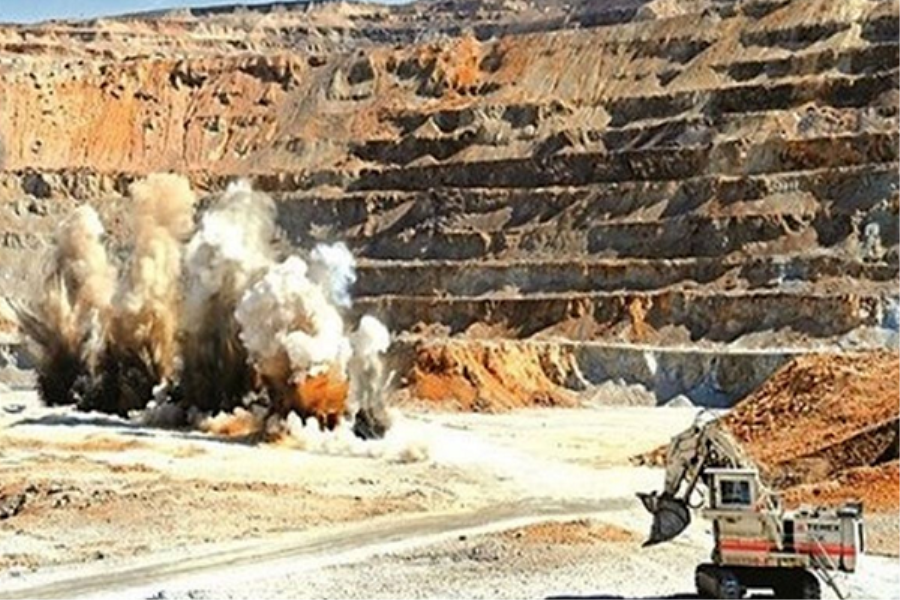 افزایش سوددهی معادن با واگذاری به بخش خصوصی واقعی
